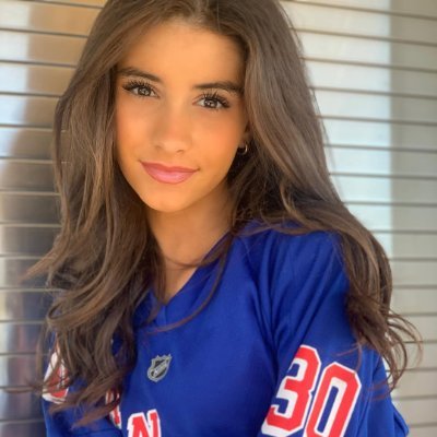 NotThatEmenim's profile picture. 🍴Catering crew for @CrucibleAcademy. ☕️ Coffee first, chaos later.  Big sister to Dan the Man. Rangers till I die 🏒