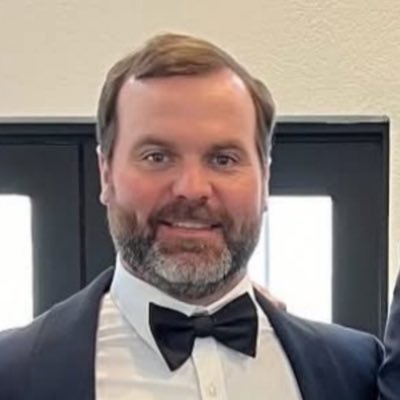 22 year gambler, never had a winning year. Looking to build.
