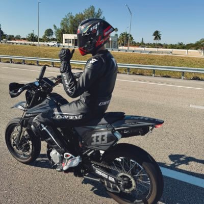 ADOliveira24's profile picture. 