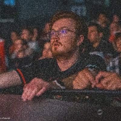 NitsuGG's profile picture. 24🇨🇵 | 🟥🔨 Membre du CA @lesHammers_
𝍎𝌆