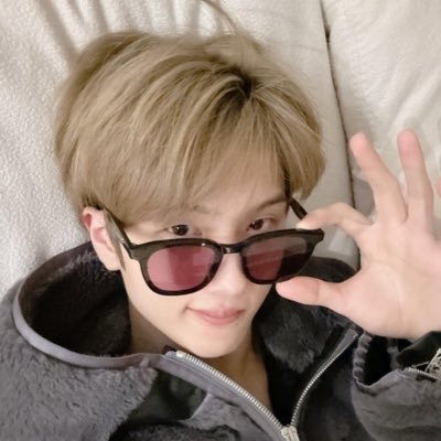 donghyucock's profile picture. when you are young, they assume you know nothing.
