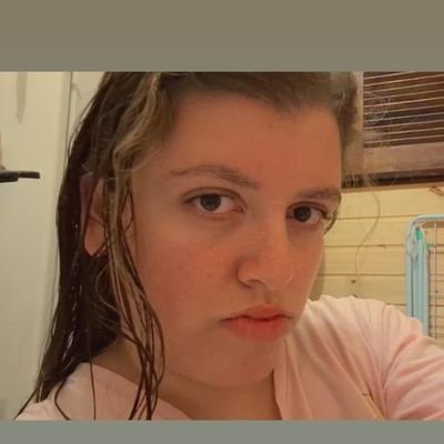 JeniferSerpa_'s profile picture. 