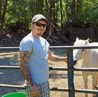 babyboii77's profile picture. Single ✌
Amos: babyboy707 
Living life making bank