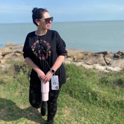 bfly26_78382's profile picture. In a new phase of life…trying to enjoy all the positive & cutting out all the negative💕