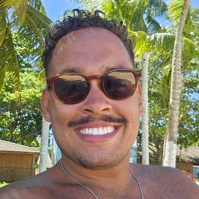 lipemondego's profile picture. passageiro da agonia