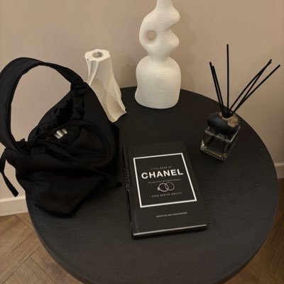 MinaFalcoz94162's profile picture. 