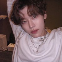 🎀 (@yyangrenj) 's Twitter Profile Photo 🎀 (@yyangrenj) 's Twitter Profile Photo