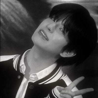 hyunjin br // skzone
seungmin utt✨️🐶
dançarina por amor, pobre por falta de opção😍🤙