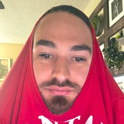 No trade man on point-and-click game from 2007. Catch me live at https://t.co/8togsldTda