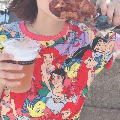 mogmog_blog's profile picture. 食べたものと食べたいもの。 たまに趣味。基本時差投稿です🫧池袋OL👩‍💼無言フォローも大歓迎です💕気軽にコメントください！元ビールの売り子