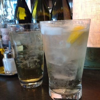 bunntatokennta's profile picture. 趣味BLアカ　
半世紀↑　
小説も漫画も読みます　
オメガバ・モフモフ・リーマン・オジが好物　
異世界・転生・転移も好き
結局なんでも好き