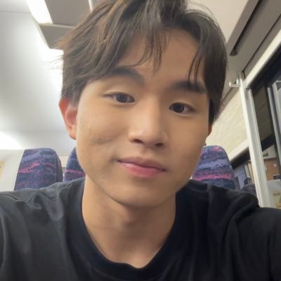 yu_raymond5's profile picture. @uwcse robobobo