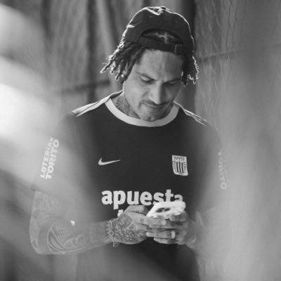 iOfficialRick's profile picture. 