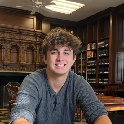 coliwolfe's profile picture. @dartmouth