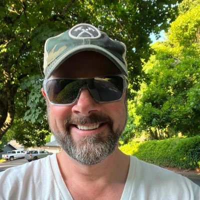 Route7Two8's profile picture. Husband, Father, Grandpa, loves Jesus Christ.    Oregon.