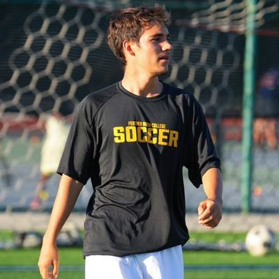 Feather River College, Quincy Ca, Venice, Italy 🇮🇹, Italian soccer player ⚽ 5'7, Center mid, 10, winger.