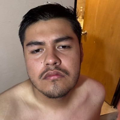 Bisexual Boy IG: Antonioberronesvaz 1.90 de altura. soy un poste andante, Hombre Bator ⚔️
