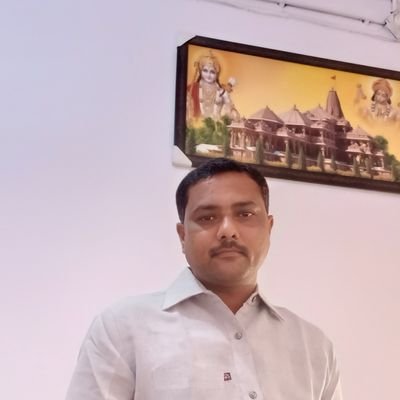 【👉लहू देकर तिरंगे की
बुलंदी को संवारा है
फरिश्तें तुम वतन के हो,
तुम्हे सजदा हमारा है👈 】