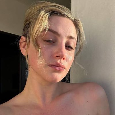 kellymary6843's profile picture. I am single I  am 40