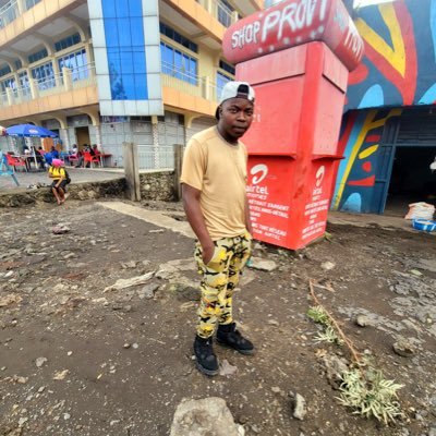 Cyprien12154's profile picture. 