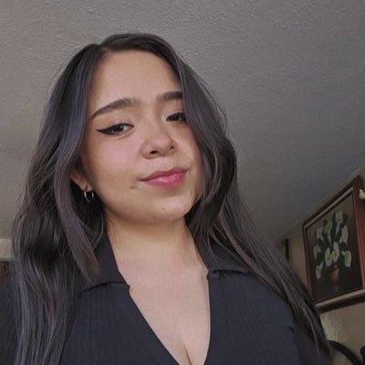 Libra, bisexual, excéntrica, cogelona y amorosa. ❤️🔥 Eneatipo 2, Sexual. Mi personalidad 2: @smells_like_yad