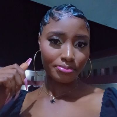 Cyber security enthusiast 💻
PeNciL ArTisT❣️🥰
FUTARIAN 😉
IG @ ifexgracious_art