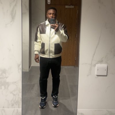 Proudly Nigerian/Proudly Ondo State/Father/writer /scrabbleLord /True Progressive/Manchester United