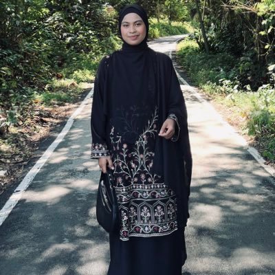 SalinahAyub's profile picture. 