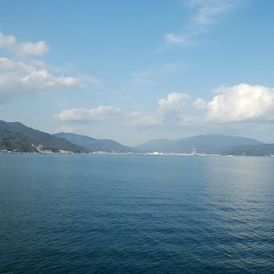 幼少期、平凡社えほん百科と小学館世界の童話全集の洗礼以来、アニメ、特撮、TVドラマ、洋画、邦画、漫画、サントラ好きの道をひたすらです。
最近の作品は琴線に触れたら❤です。 ジャンルはSF、ホラー、アクション、時代劇好き。アニメ&特撮のメカは大好物です。 宇宙戦艦ヤマト好きのKARA推し。 よろしくお願いいたします。🙋