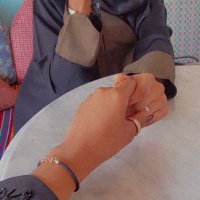 zizisa (@zeze1927z) 's Twitter Profile