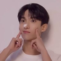 꾸꾸 (@leecuckooo) 's Twitter Profile