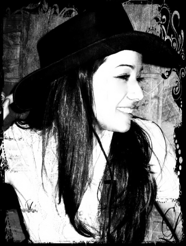 MaksimovicSuza's profile picture. 