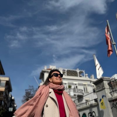 serapsenturk_'s profile picture. Retweetlerim onayladığım anlamına gelmez.