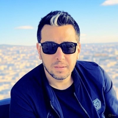 🇹🇷 Takip edeni mutlaka takip ederim. 🇬🇧 I always follow back those who follow me. 🇸🇦 مَن يتابعني سأتابعه دائمًا.