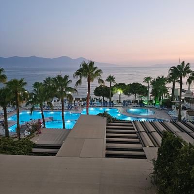 SabahOzgur's profile picture. 