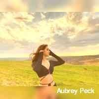 pecckaub_rey's profile picture. lmualphaphi 🍒
hollywood vibe