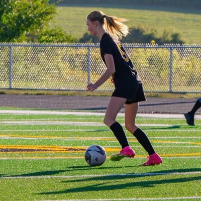 KylieB1070's profile picture. 