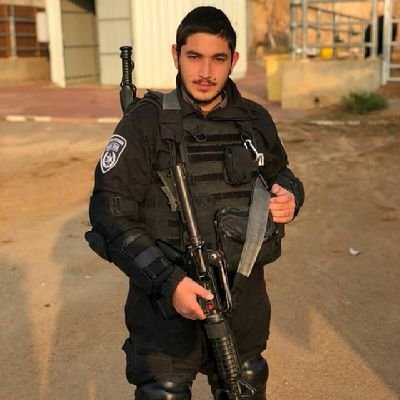 Ranbarda93's profile picture. Proud Jew, IDF soldier 🎗️ isreal 🎗️ bringing the hostages back 🦁