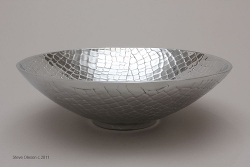 When quality and service matter, the choice is obvious. Fine, handmade pewter ware designed with you in mind.