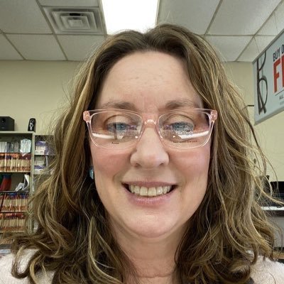 Angela, 52 | Retired Accountant& Safety Advocate💪