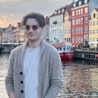 Alex (@awusher) 's Twitter Profile