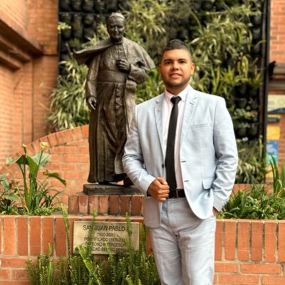 Abg Litigante ⚖️| Fundador @Concienciaelec 🧠 Miembro @ColAboElectoral🇨🇴| Esp. Der Laboral y Seg Social | Esp. Der Electoral 🗳️| Auditor interno 🔍