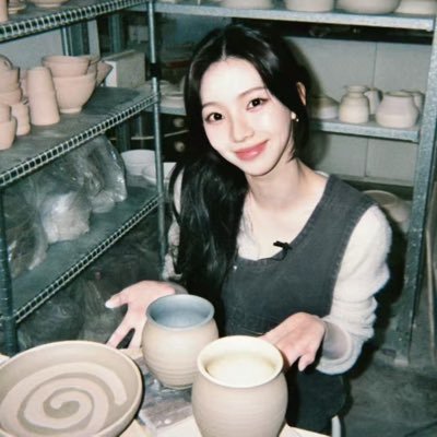 Bessie123811's profile picture. 