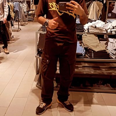 ishaan_wav's profile picture. i write feelings.