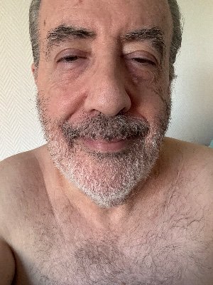 Philosopher/Writer/Semiologist/
ESSEC/EHESS/IEP/
French cuckold
dreams to serve her new wife in
Cuckolding and absolute love !
Female leading relationship ..