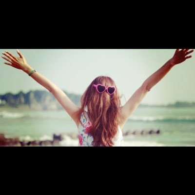 普段の日常で起こった事を事実だけを書きます。 絶対に不条理な事は許せない。アメバブログ始めました。不慣れですが日常の事を書いてますので共感して下さったらイイね!お願いします🤲 趣味 ヨガ(RYT200取得済み)ゲーム ドラクエウォーク モンスト ポケスリ