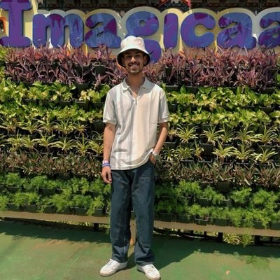 Random guy seeking for information and building connections 🤖🫡