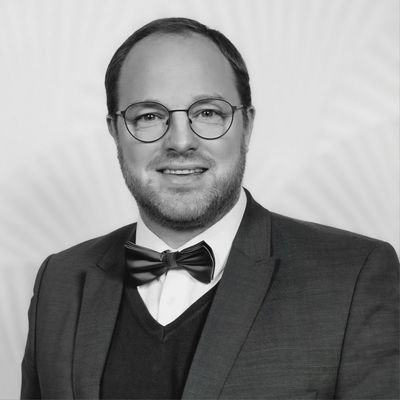 NicolasLecloux's profile picture. [Father] - [Fan of @CaseyNeistat] - [Digital Positive] - [Home Appliances]