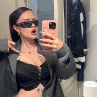 Sydney V (@sdnvlt) 's Twitter Profile