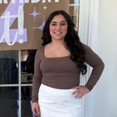 kaitlinq_27's profile picture. 